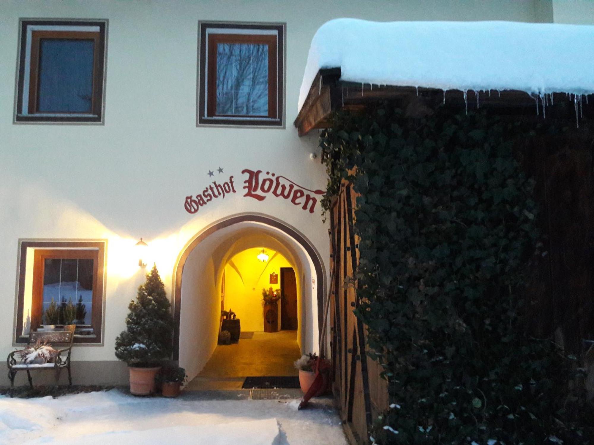 Hotel Garni Loewen Silz Екстер'єр фото