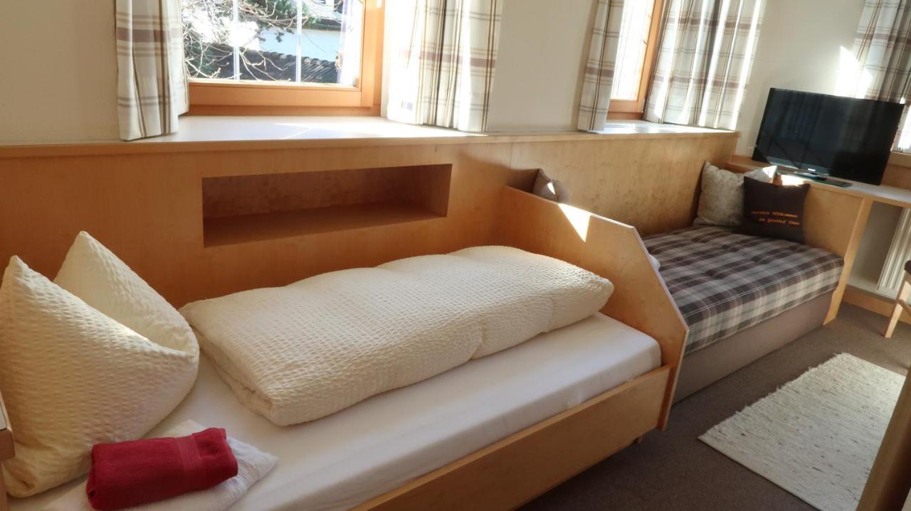 Hotel Garni Loewen Silz Екстер'єр фото